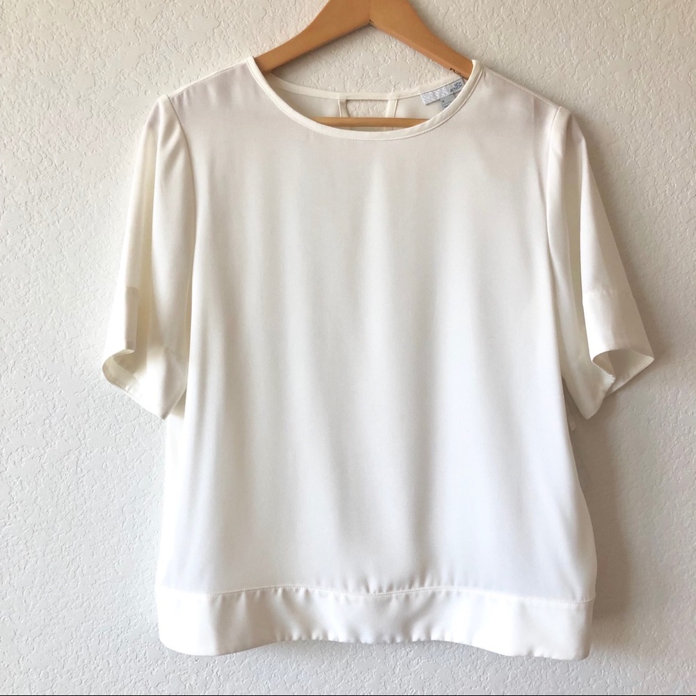 NWT Short Sleeved Blouse, Size S